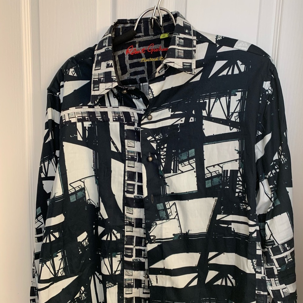 Men’s Dress Shirt